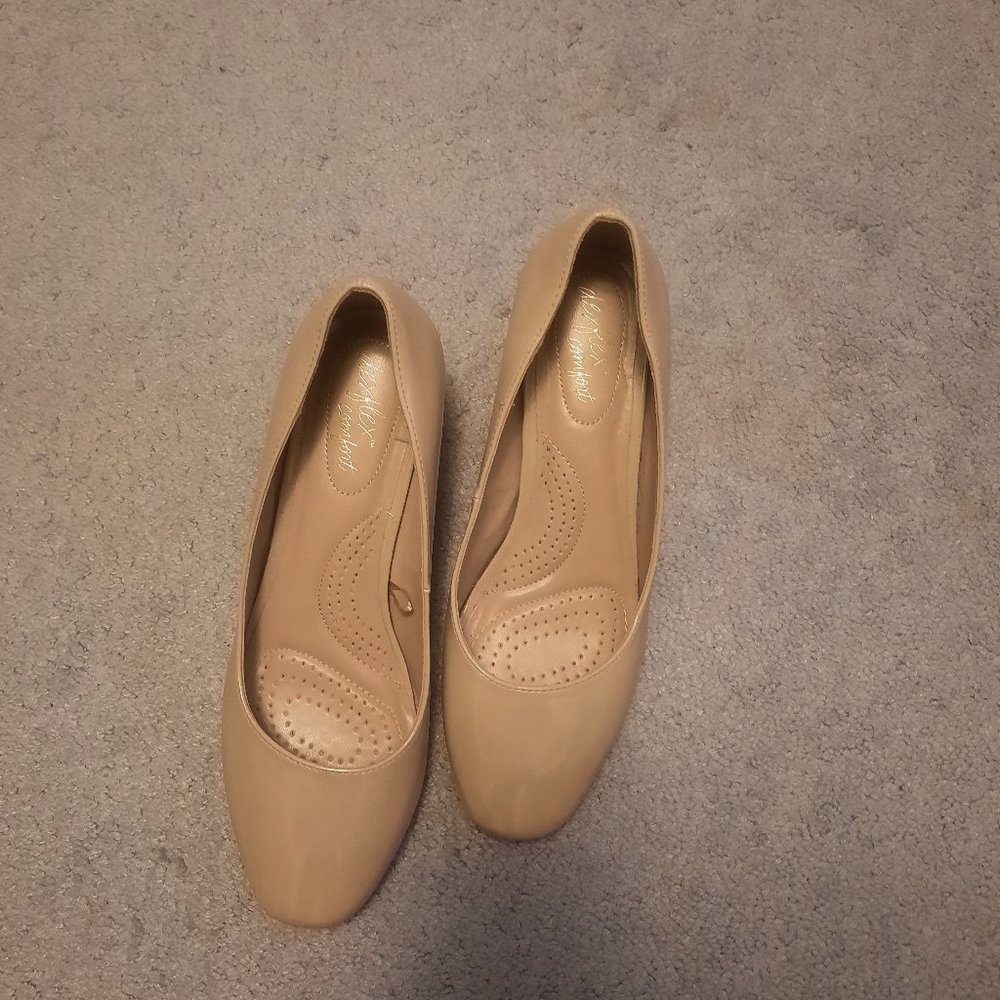 Size 8 1/2, Light Brown Heels